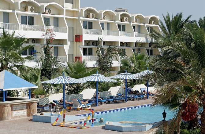 vakantie-naar-Empire Beach Resort-mei 2025
