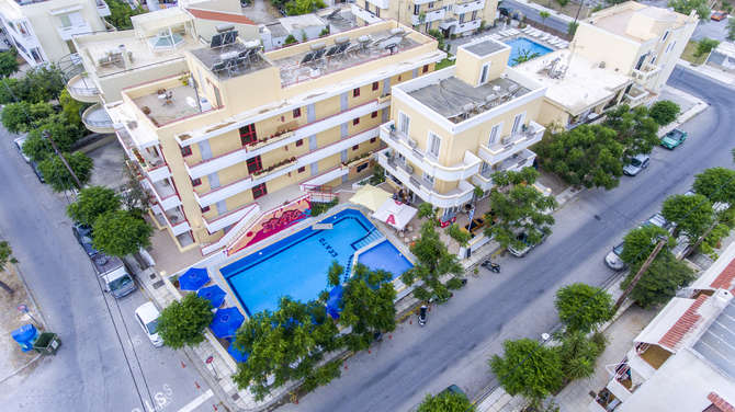vakantie-naar-Erato Studios Appartementen-mei 2025