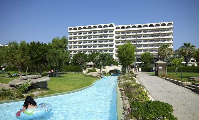 vakantie-naar-Esperos Palace Hotel-september 2022