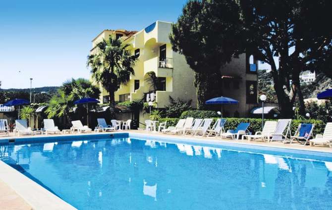 vakantie-naar-Family Spa Hotel Le Canne-mei 2024