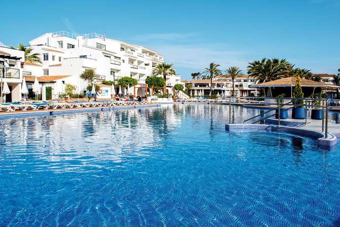 vakantie-naar-Fergus Style Bahamas-mei 2025