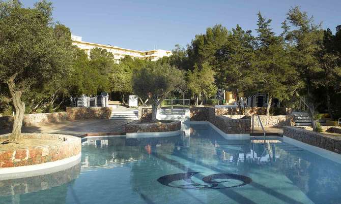 vakantie-naar-Fiesta Hotel Cala Gracio-mei 2025