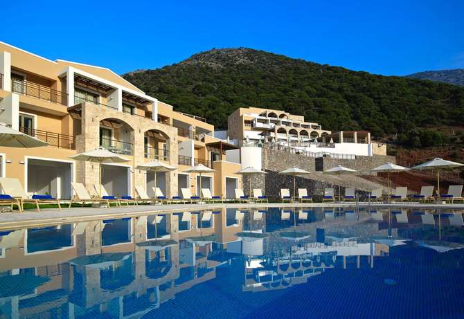 vakantie-naar-Filion Suites Resort Spa-mei 2025