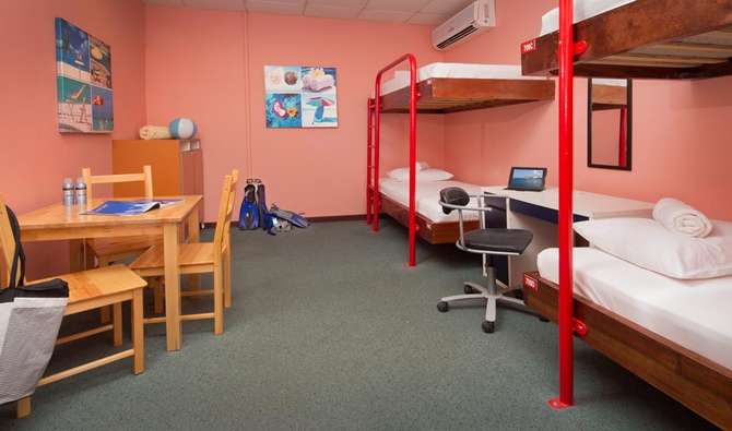 vakantie-naar-First Curacao Hostel The Ritz-mei 2025