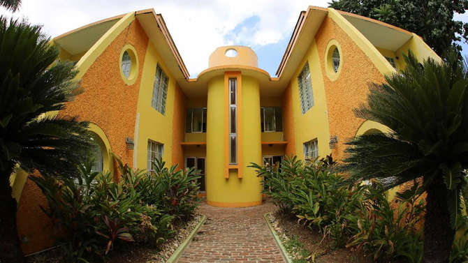 vakantie-naar-Foote Prints On The Sands Hotel-mei 2025