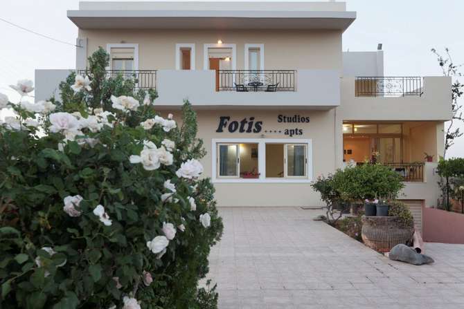 vakantie-naar-Fotis Studios Appartementen-mei 2025
