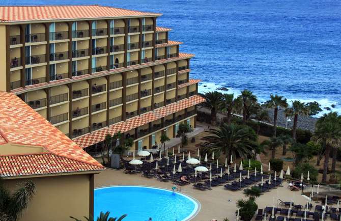 vakantie-naar-Four Views Oasis Hotel-mei 2025