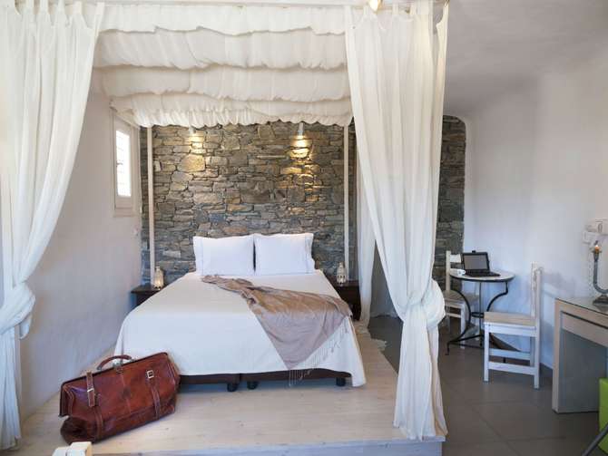 vakantie-naar-Ftelia Bay Boutique Hotel-mei 2025