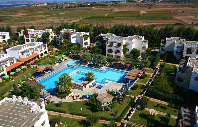vakantie-naar-Gaia Royal Hotel-mei 2025