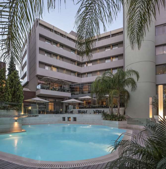 vakantie-naar-Galaxy Hotel-mei 2025