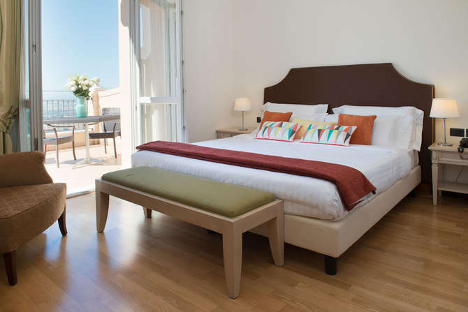 vakantie-naar-Gallery Hotel Recanati-mei 2025