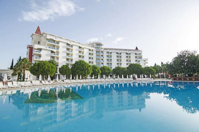 vakantie-naar-Garden Of Sun Hotel-mei 2025
