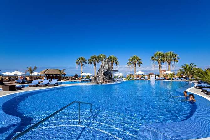 vakantie-naar-Gran Hotel Callao-mei 2025