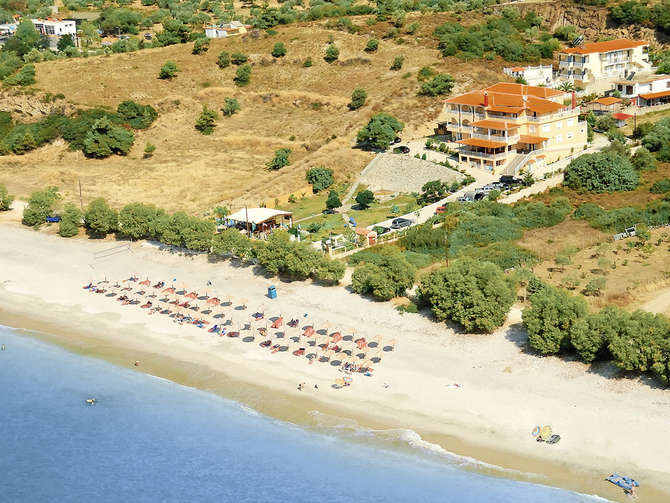 vakantie-naar-Grand Beach Hotel-mei 2025