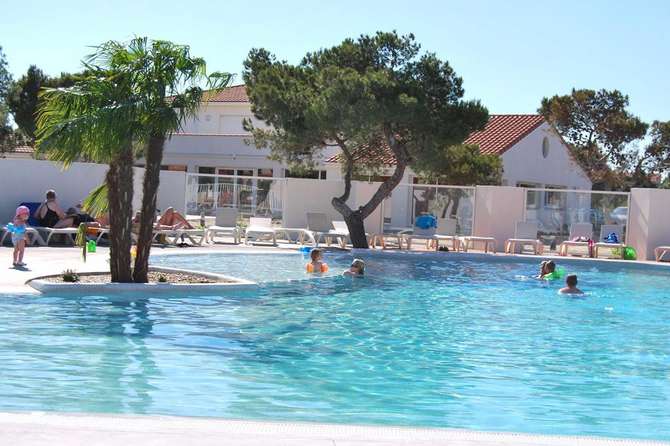 vakantie-naar-Grand Bleu Mas De Torreilles-mei 2025