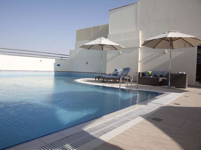 vakantie-naar-Grand Excelsior Hotel Al Barsha-april 2024