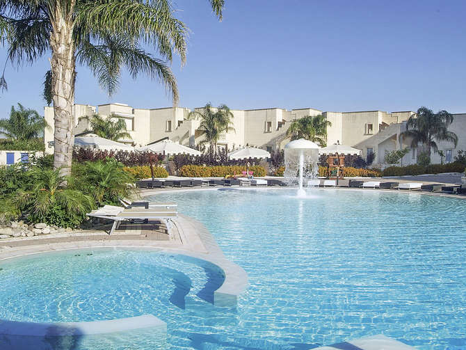 vakantie-naar-Grand Hotel Dei Cavalieri-mei 2025