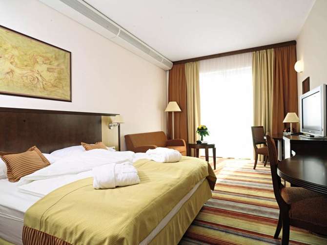 vakantie-naar-Grand Hotel Primus-mei 2025