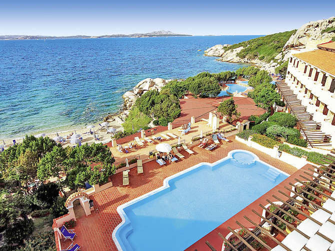 vakantie-naar-Grand Hotel Smeraldo Beach-juni 2025