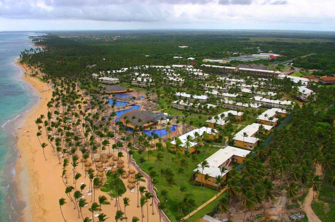 vakantie-naar-Grand Sirenis Punta Cana Resort-april 2024