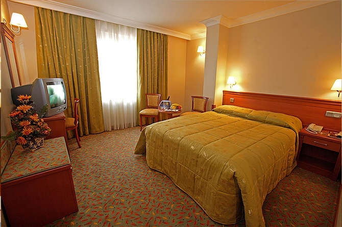 vakantie-naar-Grand Yavuz Hotel-april 2024