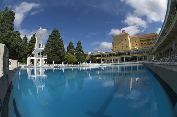 vakantie-naar-Grande Hotel De Luso-mei 2025