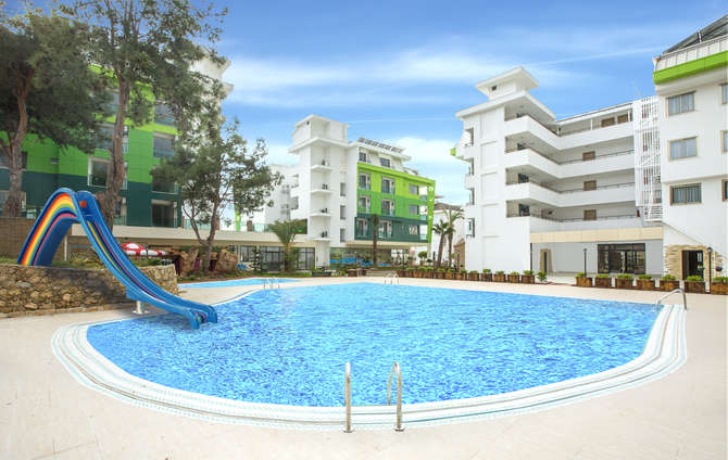 vakantie-naar-Green Life Hotel-mei 2025
