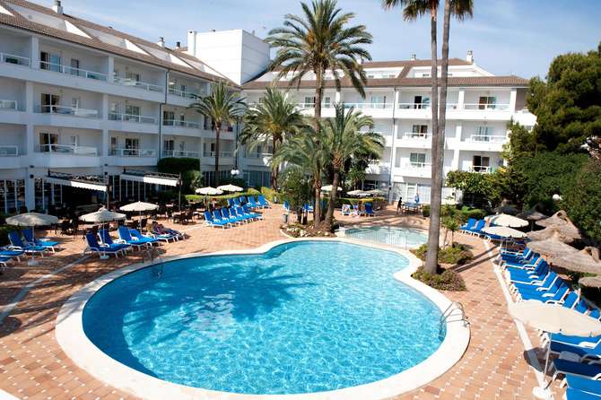 vakantie-naar-Grupotel Alcudia Suite-mei 2024