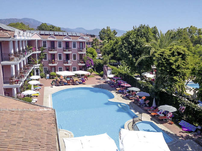 vakantie-naar-Gunes Hotel-mei 2025
