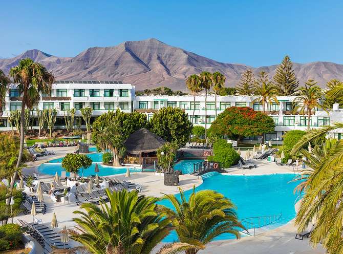 vakantie-naar-H10 Lanzarote Princess-mei 2025