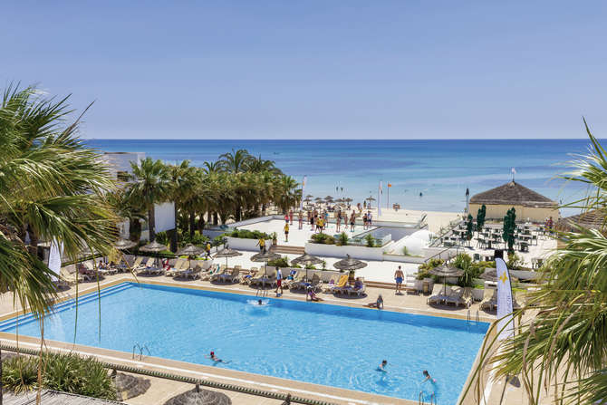 vakantie-naar-Hammamet Beach-april 2024