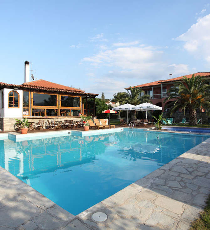 vakantie-naar-Hanioti Village Resort-mei 2025