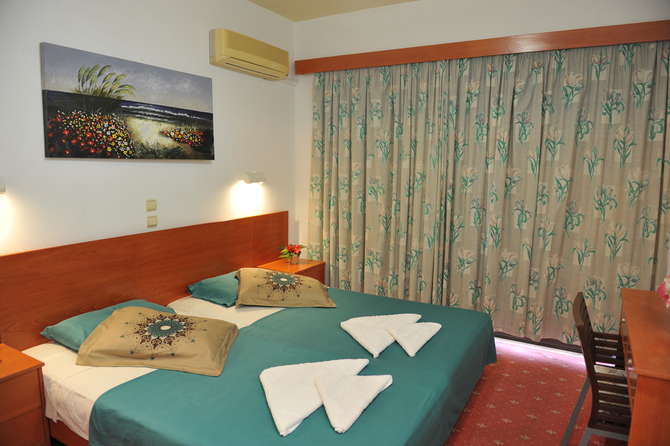 vakantie-naar-Heleni Hotel-mei 2025