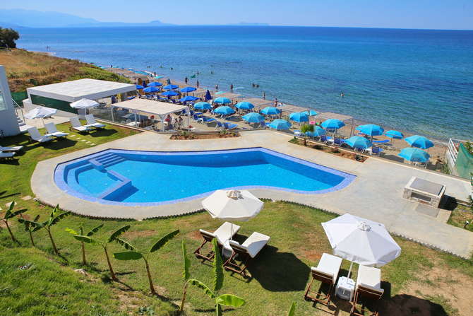 vakantie-naar-Hellas Boutique Hotel-mei 2025