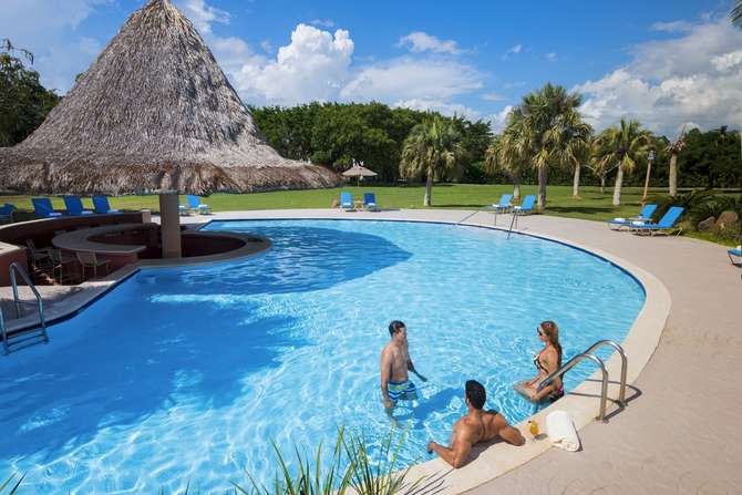 vakantie-naar-Hodelpa Garden Suites-mei 2025