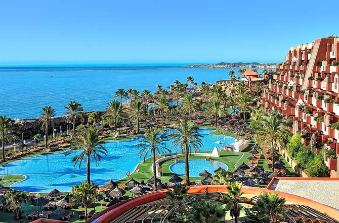 vakantie-naar-Holiday World Resort-mei 2025