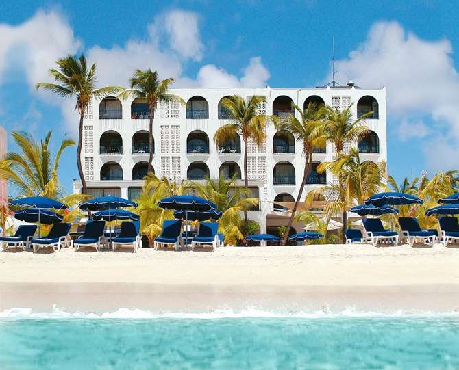 vakantie-naar-Holland House Beach Hotel-mei 2025