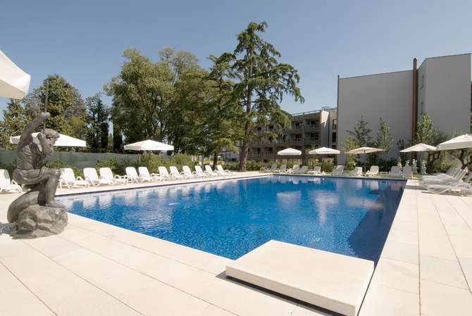 vakantie-naar-Hotel Acquaviva Del Garda-juni 2025