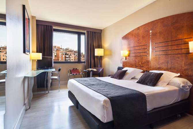 vakantie-naar-Hotel Acta City47-mei 2025