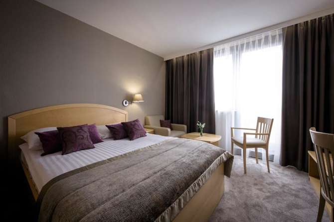 vakantie-naar-Hotel Ajda-mei 2025
