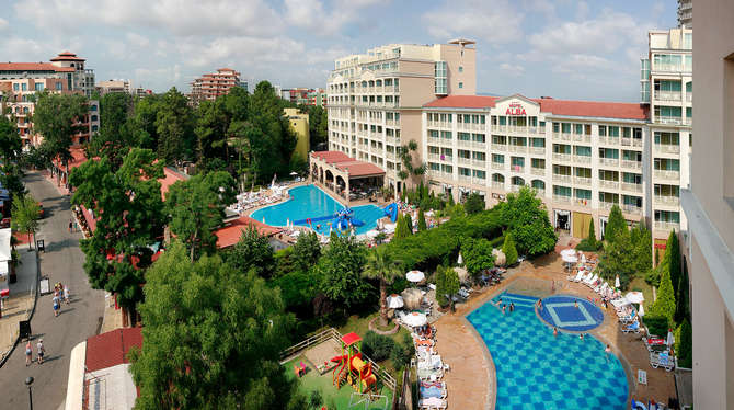 vakantie-naar-Hotel Alba-mei 2025