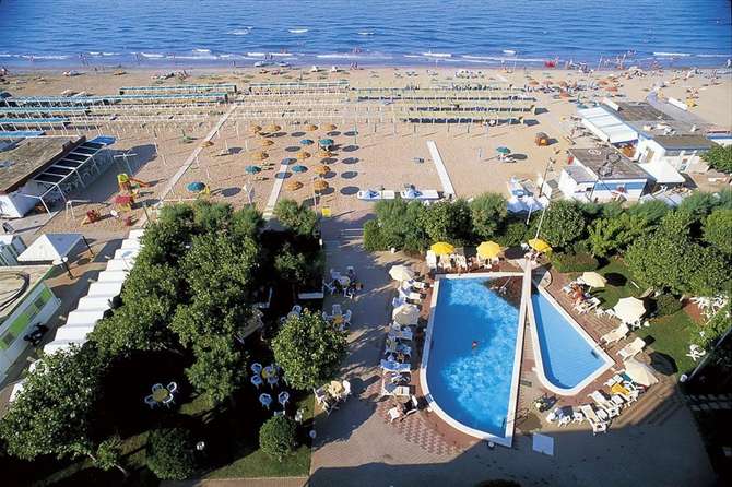 vakantie-naar-Hotel Alexandra Plaza-mei 2025