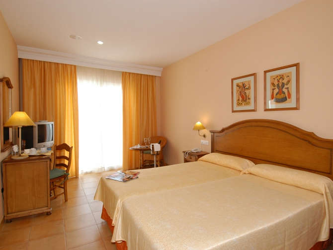 vakantie-naar-Hotel Almijara-mei 2025