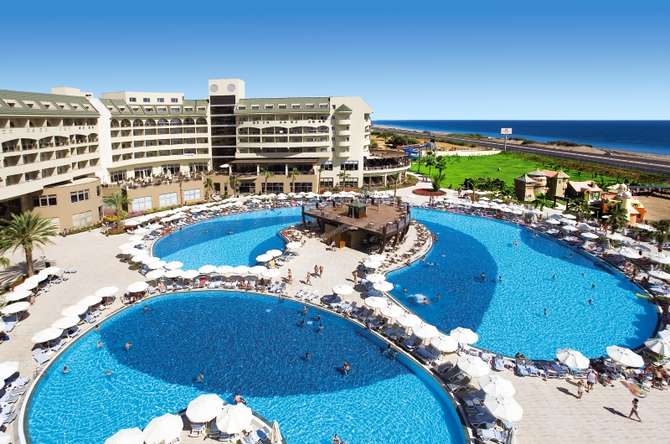 vakantie-naar-Hotel Amelia Beach Resort Spa-april 2024