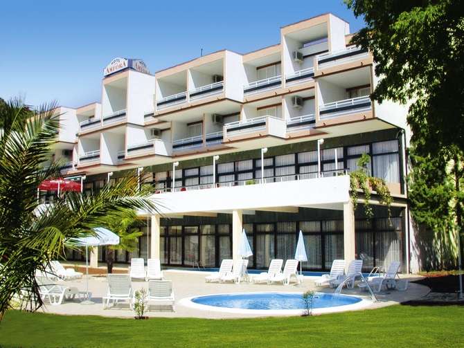 vakantie-naar-Hotel Amfora-juni 2025