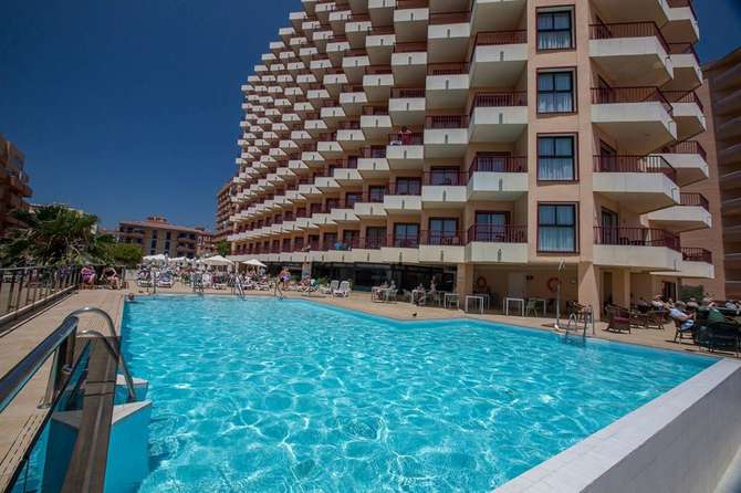 vakantie-naar-Hotel Angela-mei 2025