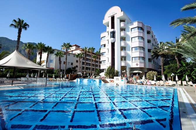 vakantie-naar-Hotel Aqua-mei 2025