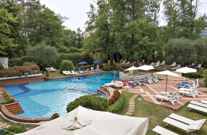 vakantie-naar-Hotel Astoria-mei 2025