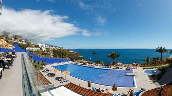 vakantie-naar-Hotel Baia Azul-mei 2025
