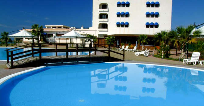 vakantie-naar-Hotel Baia Doro-mei 2025